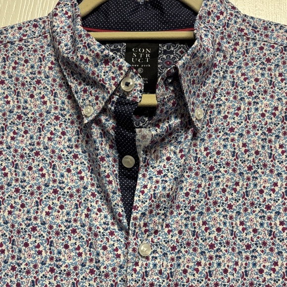 Classic Blue Floral Patterned Stretch Button Down Shirt - Picture 8 of 10